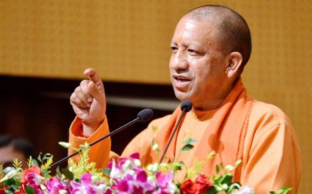 Yogi Adityanath Sets Sights on Jharkhand: Vows to 'Bulldoze the Mafia' with UP-Style Crackdown